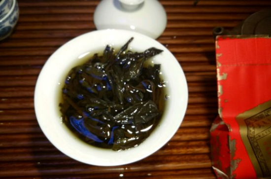 肉桂可以用紫砂壺沖泡嗎，紫砂壺能泡武夷巖茶肉桂用嗎？