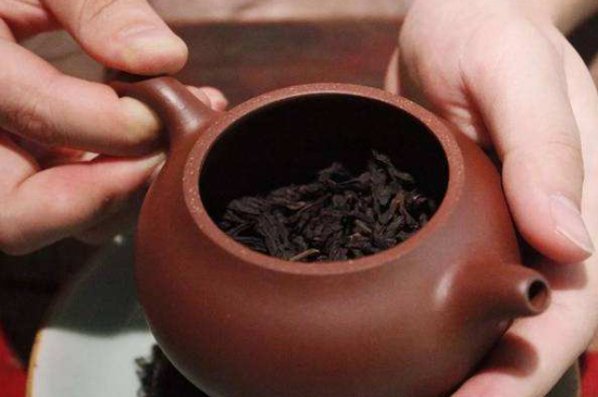 什么泥料的紫砂壺沖泡肉桂，武夷巖茶肉桂用哪種紫砂壺好？