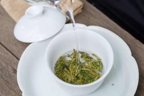 蒸茶和煮茶還有泡茶有什么區(qū)別，泡茶煮茶蒸茶哪個(gè)好喝？