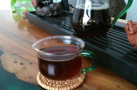 正常下一斤茶葉能喝多久，一個(gè)人一般一個(gè)月喝多少茶葉