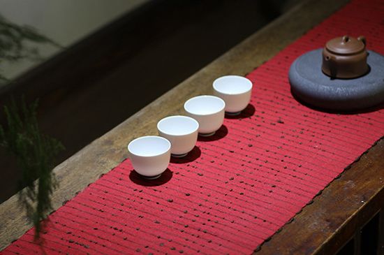 喝茶茶桌上的禮儀有哪些，泡茶待客十大禮儀不可不做！