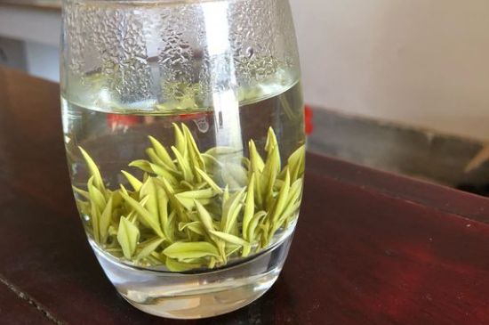 安吉白茶夏天怎么保存，安吉白茶能冷凍儲存嗎？