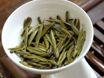 白毫銀針放幾年最好，白毫銀針什么年份最好？