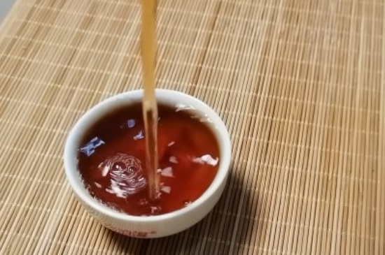 如何買茶葉不上當(dāng)，怎么買茶葉不被坑？