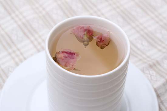 怎么判斷玫瑰花茶好不好，玫瑰花茶怎么樣鑒別