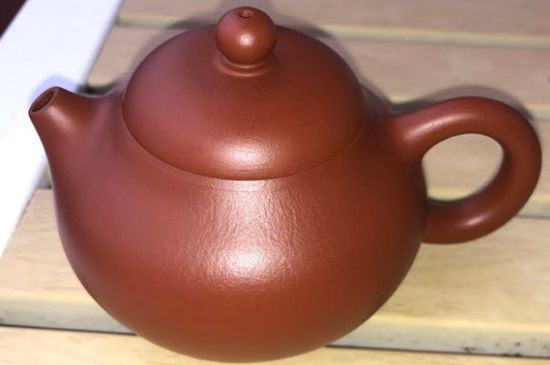 手工紫砂壺和模具壺有什么區(qū)別，快速鑒別手工壺模具壺
