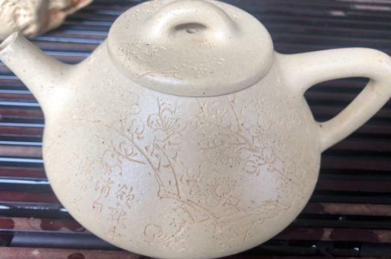 新買的紫砂壺為什么會裂，真的紫砂壺是不是很容易開裂？