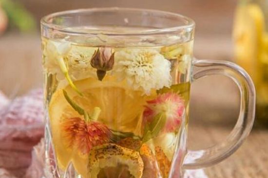 喝玫瑰花茶能祛斑嗎，玫瑰花茶有祛斑的功效嗎？