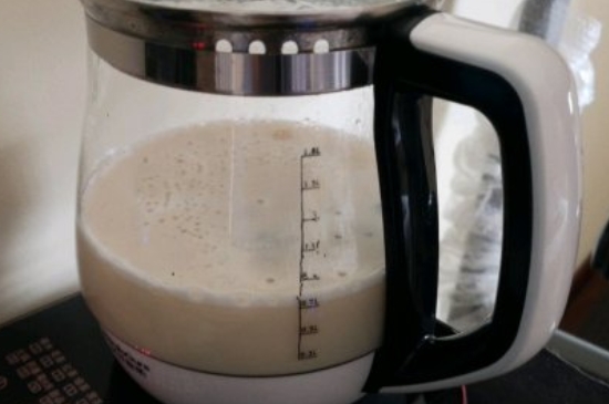 煮茶器和養(yǎng)生壺有什么區(qū)別，養(yǎng)生壺跟煮茶器哪個(gè)實(shí)用好用？