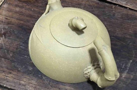 本山綠泥紫砂壺小黑點多嗎，真正本山綠泥會吐黑嗎？