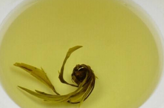 茉莉龍珠茶男人能喝嗎，男性夏季可以喝龍珠茶嗎