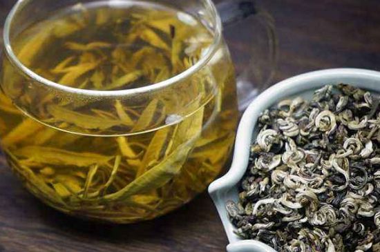 茉莉龍珠保質(zhì)期多長(zhǎng)時(shí)間，茉莉龍珠茶放幾年了還能喝嗎？