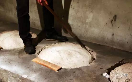 怎樣炭焙巖茶？揭秘武夷巖茶的炭焙技藝