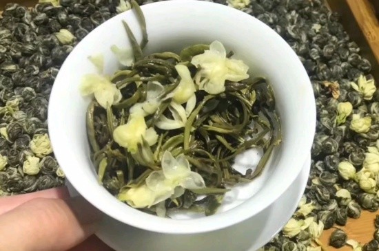 茉莉香珠跟龍珠有什么區(qū)別嗎，茉莉龍珠和茉莉香珠那個好？