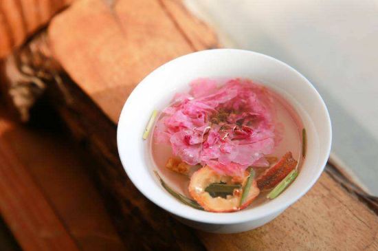 玫瑰花的最佳搭配，喝玫瑰花茶搭配什么喝好？