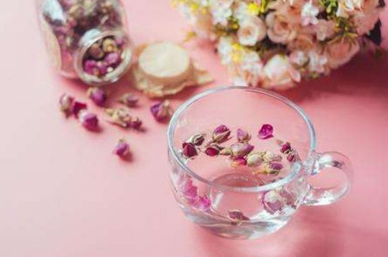 玫瑰花茶是應該煮還是蒸，玫瑰花茶是不是煮一下效果更好？