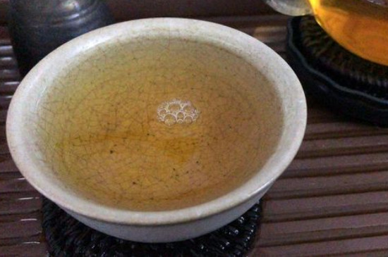 怎么鑒別建盞化學(xué)釉，真假建盞的對(duì)比與辨別