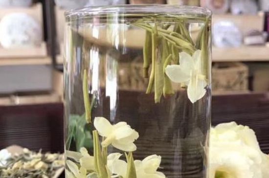 茉莉龍珠保質(zhì)期多長(zhǎng)時(shí)間，茉莉龍珠茶放幾年了還能喝嗎？