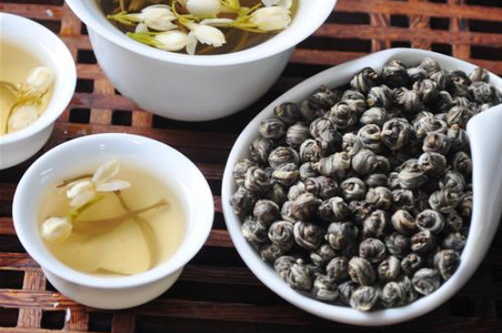 茉莉龍珠一次泡幾顆，茉莉龍珠一一杯放幾顆