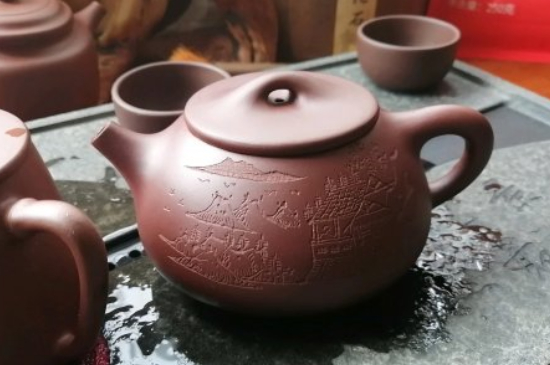 紫砂開壺和不開壺的區(qū)別，<a href=http://m.zzniy.com/chaju/zisha/ target=_blank class=infotextkey>紫砂壺開壺</a>的正確方法及開壺建議