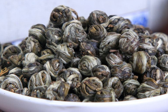 茉莉龍珠一次泡幾顆，茉莉龍珠一一杯放幾顆