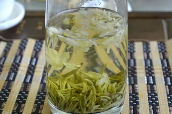 碧潭飄雪是什么檔次的茶，碧潭飄雪屬于什么檔次？