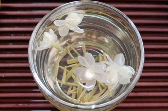 茉莉泡水禁忌，喝茉莉茶葉有什么禁忌