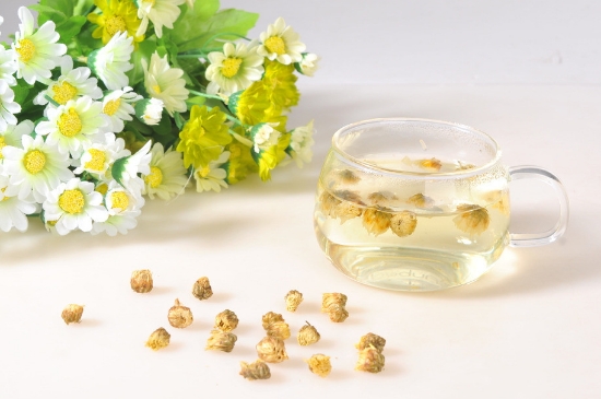 喝菊花茶有什么效果，女人長期喝菊花茶好嗎？