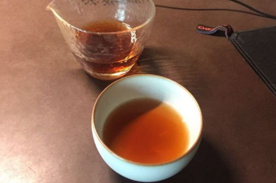 女人喝紅茶最佳時間，女人晚上喝紅茶好嗎