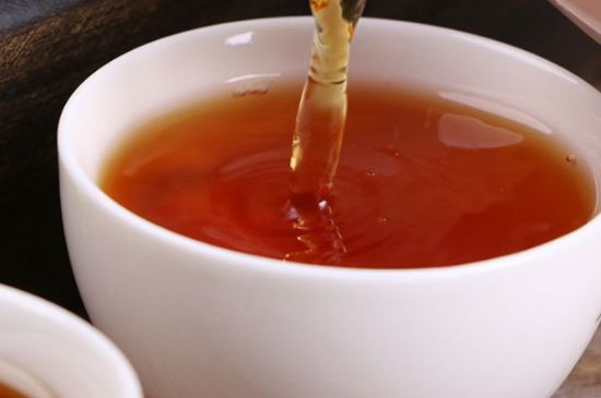 正山小種對胃好嗎，正山小種養(yǎng)胃還是傷胃