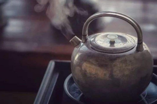 煮茶的步驟圖解，正確的煮白茶方法！