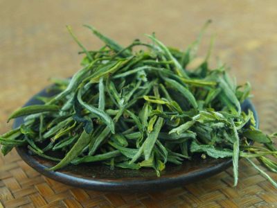 毛峰和毛尖哪個(gè)好一點(diǎn)，毛尖茶好還是毛峰茶好？