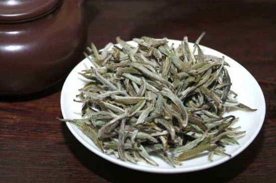 什么人不能喝白茶，白茶不宜什么人喝？