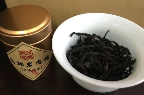 拼配的馬頭巖肉桂，還配叫馬肉嗎？請叫它“馬頭巖大紅袍”