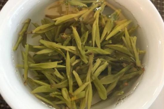 龍井好喝還是毛尖好喝，綠茶是龍井好還是毛尖好？