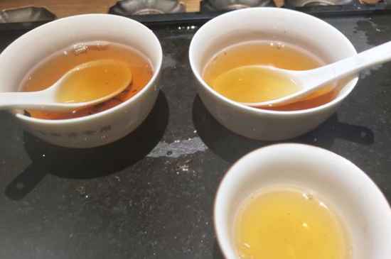 正山小種金駿眉哪個好，金駿眉正山小種的區(qū)別