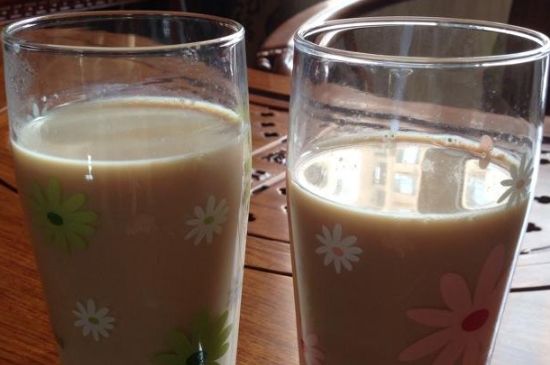 紅茶加奶的危害，紅茶加牛奶有副作用嗎