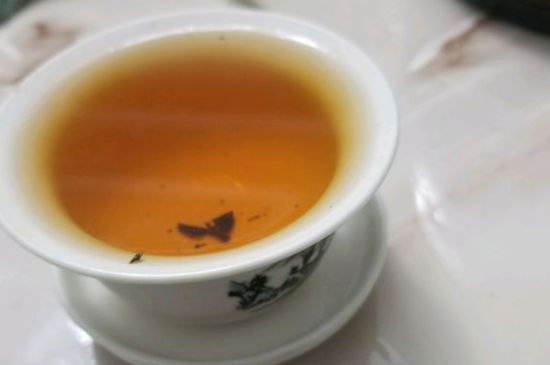 女人喝紅茶最佳時間，女人晚上喝紅茶好嗎