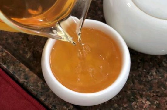 女人晚上喝紅茶好嗎，女人紅茶啥時候喝最好？