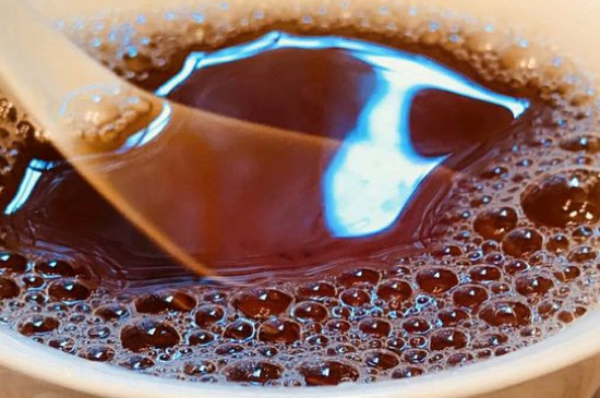 大紅袍煙熏味是好茶嗎，能不能喝對人體有壞處嗎