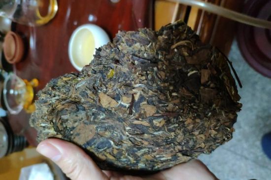 7年壽眉和2年白牡丹哪個好，老白茶壽眉與白牡丹的口感區(qū)別