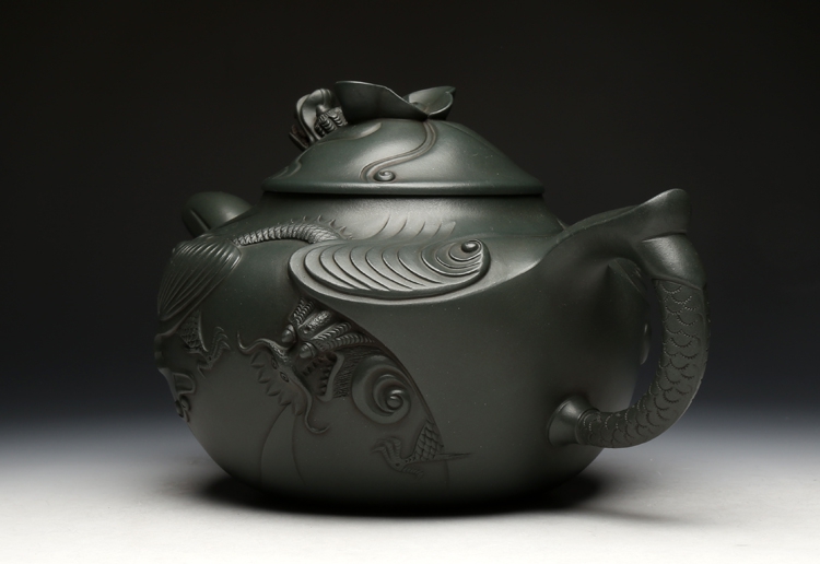 民國(guó)朱可心綠魚化龍宜興紫砂壺