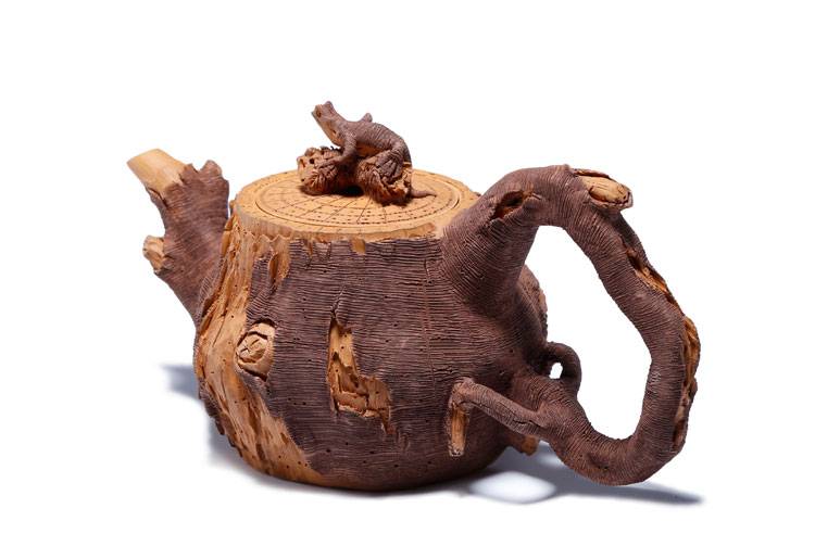 仿木外皮紫砂壺，創(chuàng)意木樁手工雕刻紫砂壺